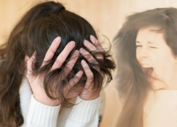 Tourette Sendromu Nedir